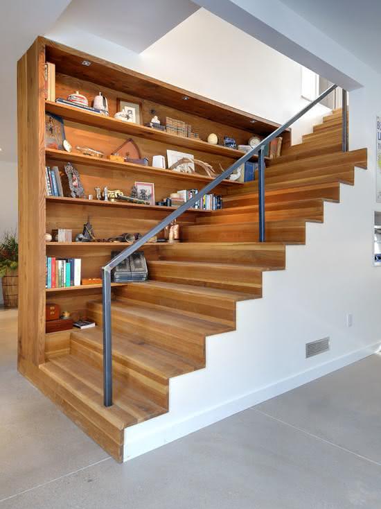 mẫu thiết kế cầu thang gỗ đẹp 17