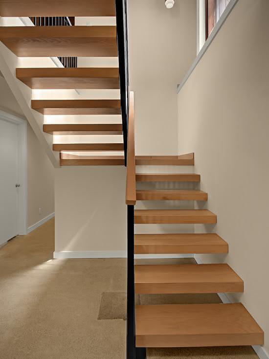 mẫu thiết kế cầu thang gỗ đẹp 33