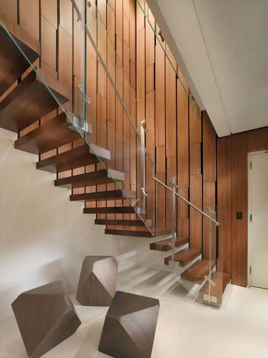 mẫu thiết kế cầu thang gỗ đẹp 39
