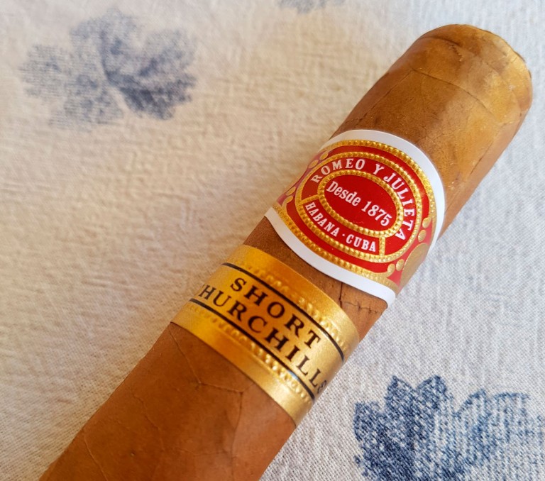 Top 10 Các Loại Cigar Cuba Đáng Thử Nhất